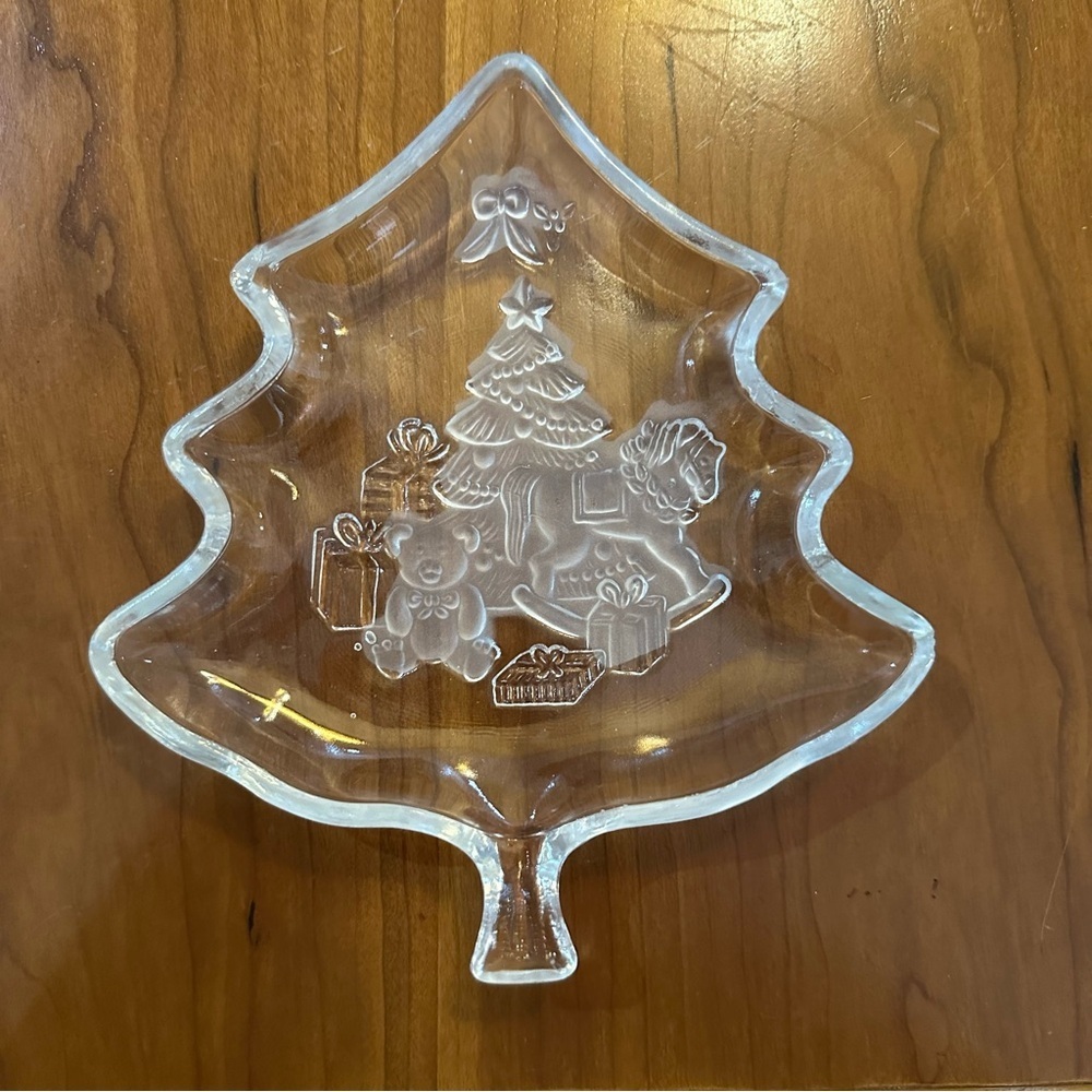CHRISTMAS tree glass candy dish 🌲